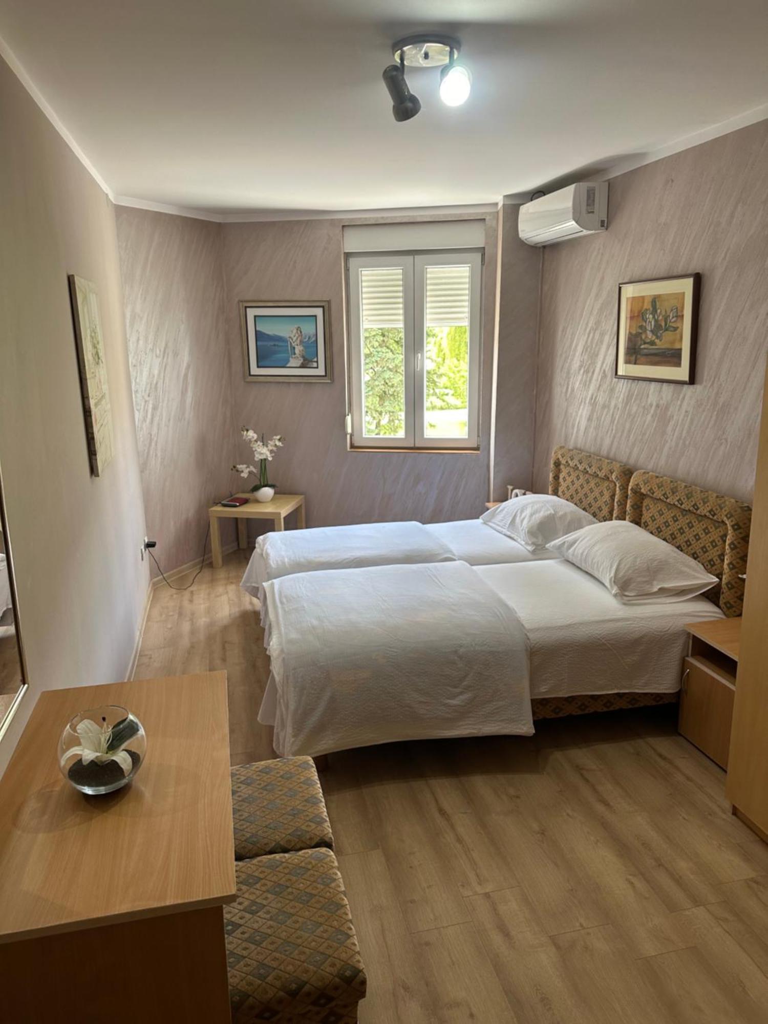 Apartments Bokan Cetinje Exterior foto