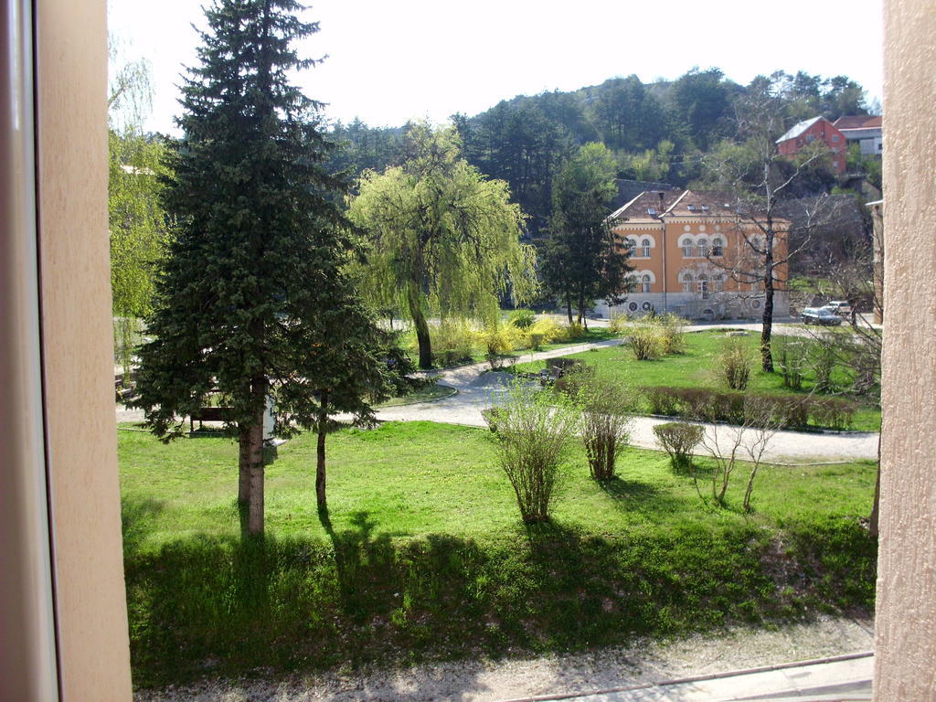 Apartments Bokan Cetinje Habitación foto